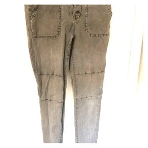 Gray detailed high rise jeans